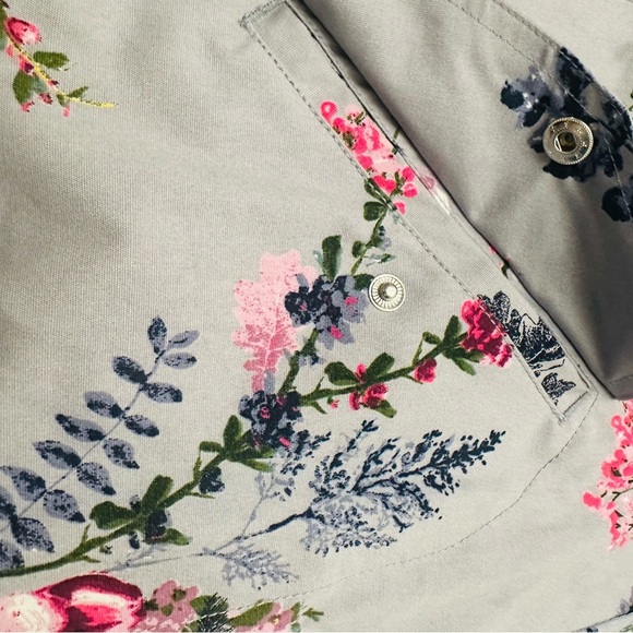 Joules Rightas Rain Gray Floral Rain Jacket NWOT Women’s US8 UK12 - Picture 6 of 11